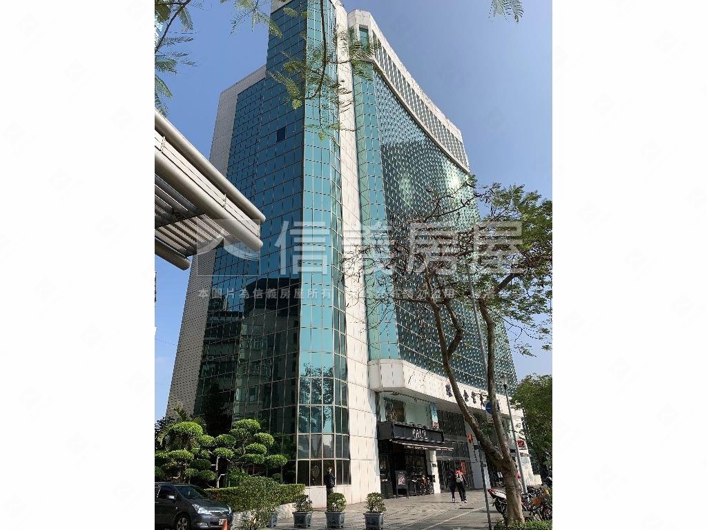 仁愛圓環企業帷幕商辦房屋室內格局與周邊環境