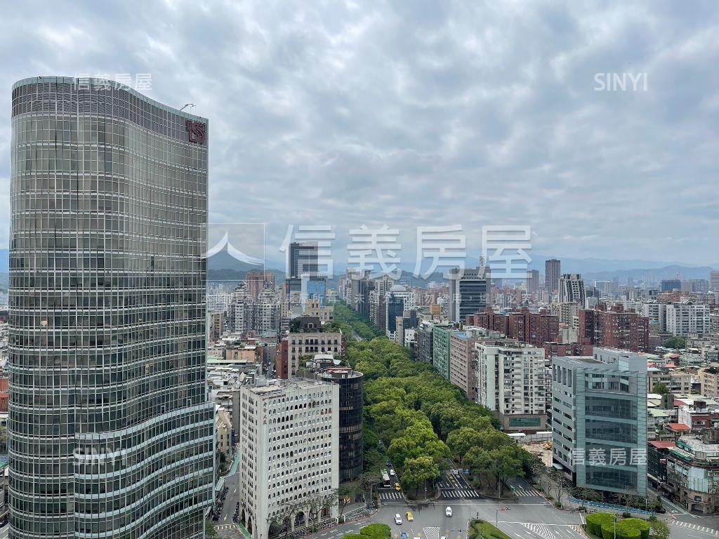 仁愛圓環企業帷幕商辦房屋室內格局與周邊環境