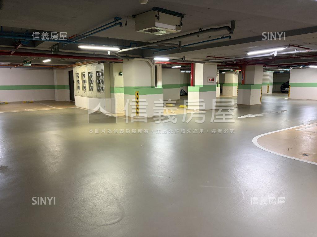 紅樹林稀有雙陽台２房車位房屋室內格局與周邊環境