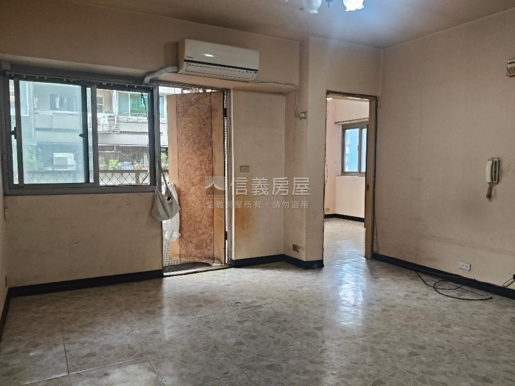 小南門植物園採光兩房房屋室內格局與周邊環境