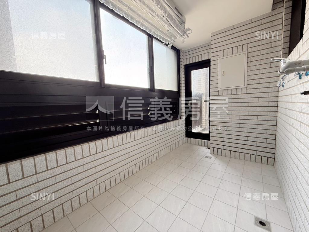 ＴｉｍｅＬｅｓｓ大四房房屋室內格局與周邊環境