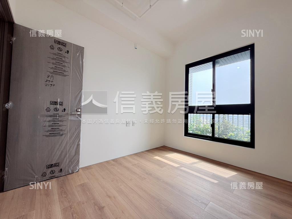 ＴｉｍｅＬｅｓｓ大四房房屋室內格局與周邊環境