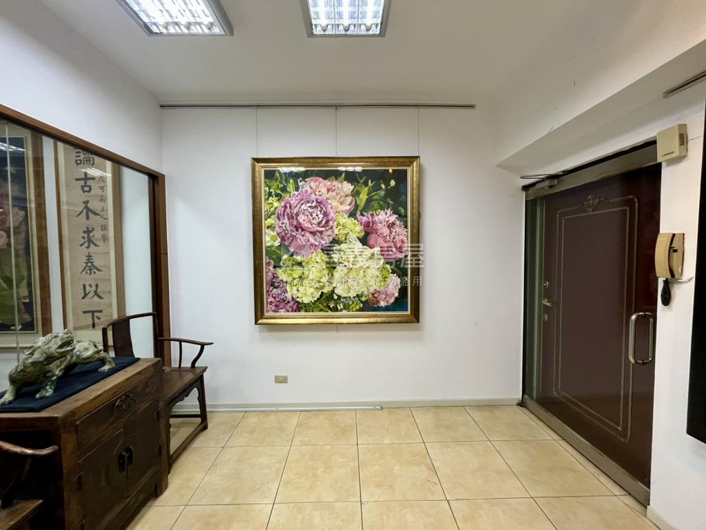 皇家名宮都更潛力宅房屋室內格局與周邊環境