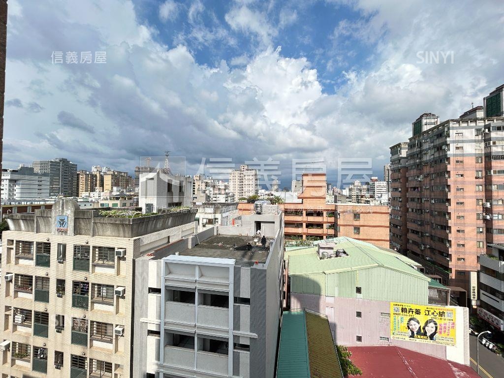 西區屋新兩房平面車位房屋室內格局與周邊環境