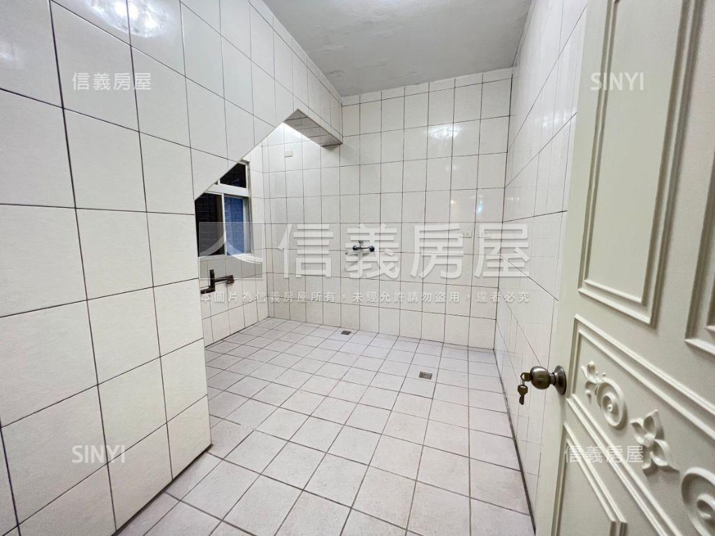 捷運機能宅✨捷運✕市場房屋室內格局與周邊環境