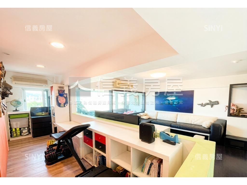 店長推薦機場景觀電梯四房房屋室內格局與周邊環境