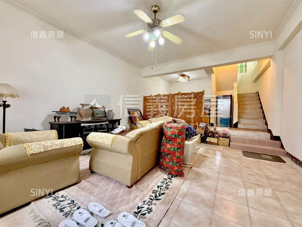 小城大坪數屋況佳美景透天房屋室內格局與周邊環境