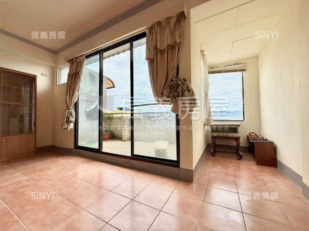 小城大坪數屋況佳美景透天房屋室內格局與周邊環境