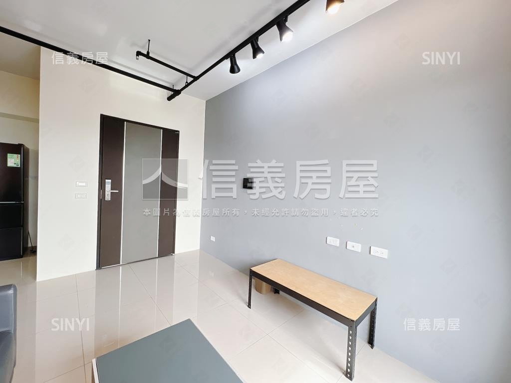 十期兩房平車房屋室內格局與周邊環境