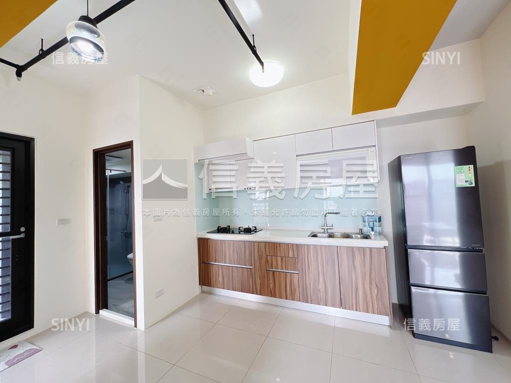 十期兩房平車房屋室內格局與周邊環境