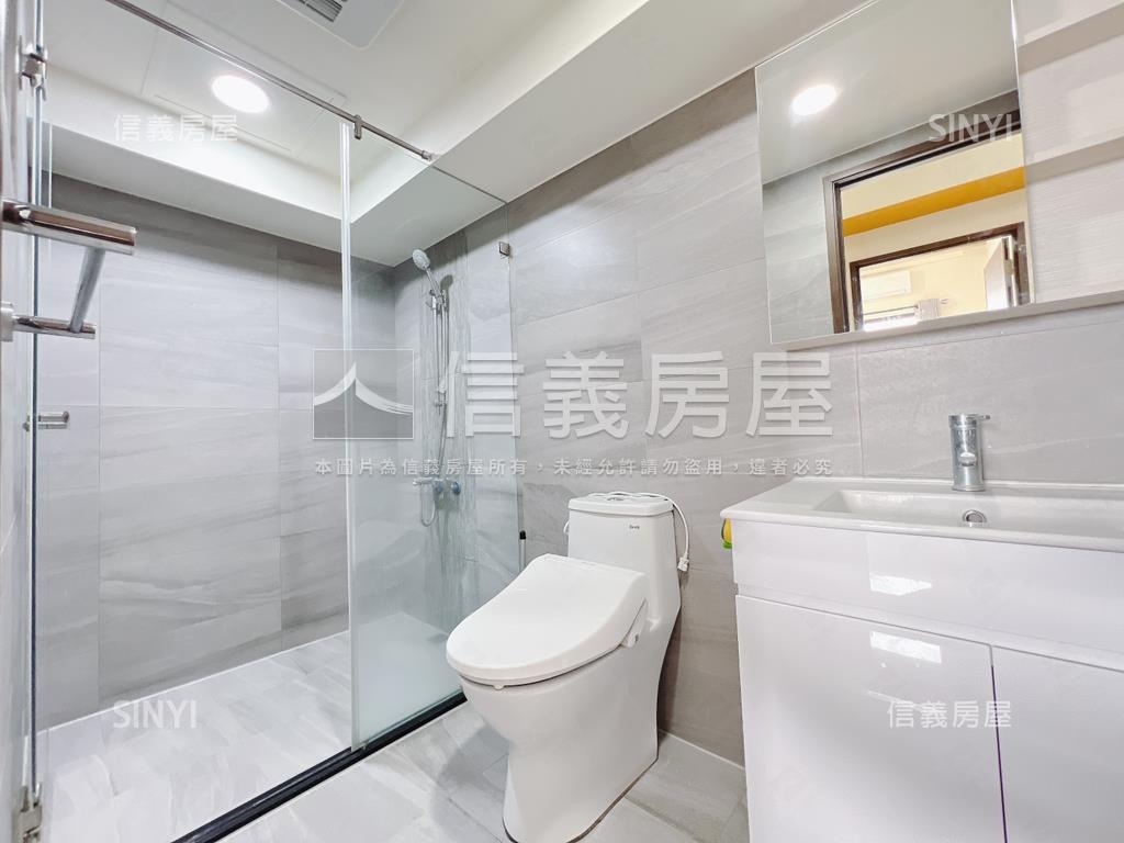 十期兩房平車房屋室內格局與周邊環境