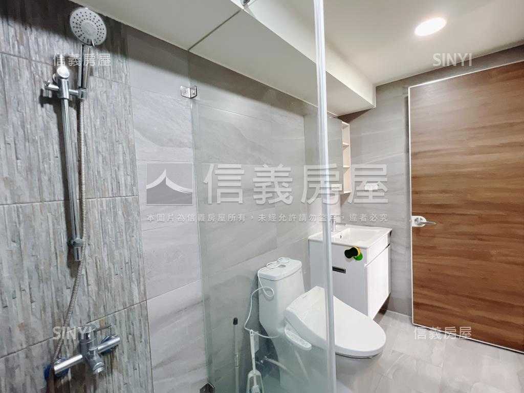 十期兩房平車房屋室內格局與周邊環境