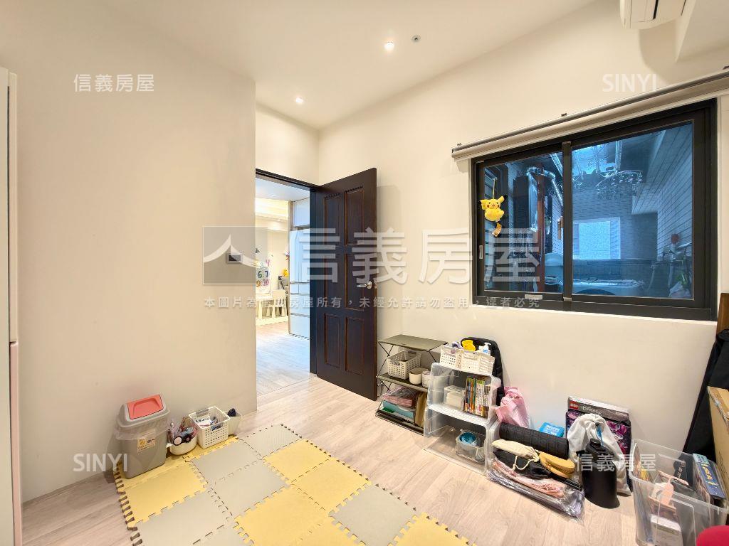 勤樸富邑陽光裝潢兩房房屋室內格局與周邊環境