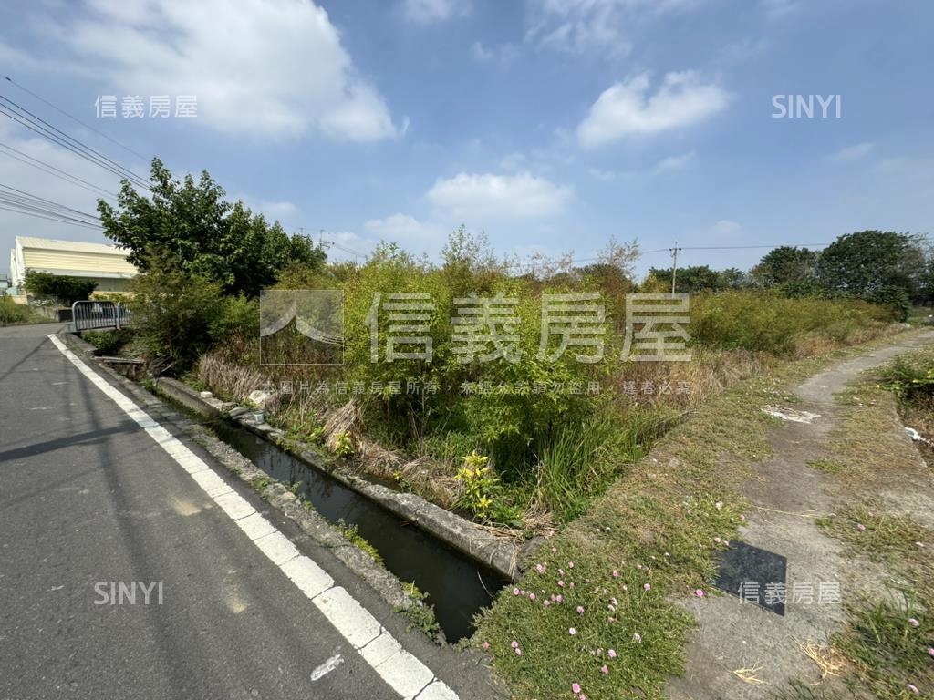 近霧峰四德路朝南角地房屋室內格局與周邊環境