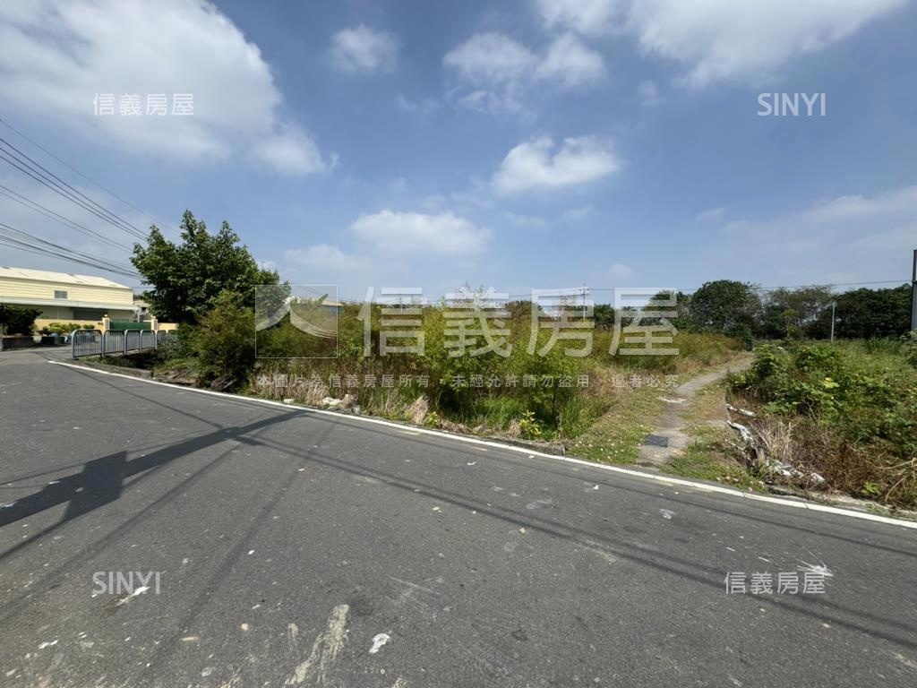 近霧峰四德路朝南角地房屋室內格局與周邊環境