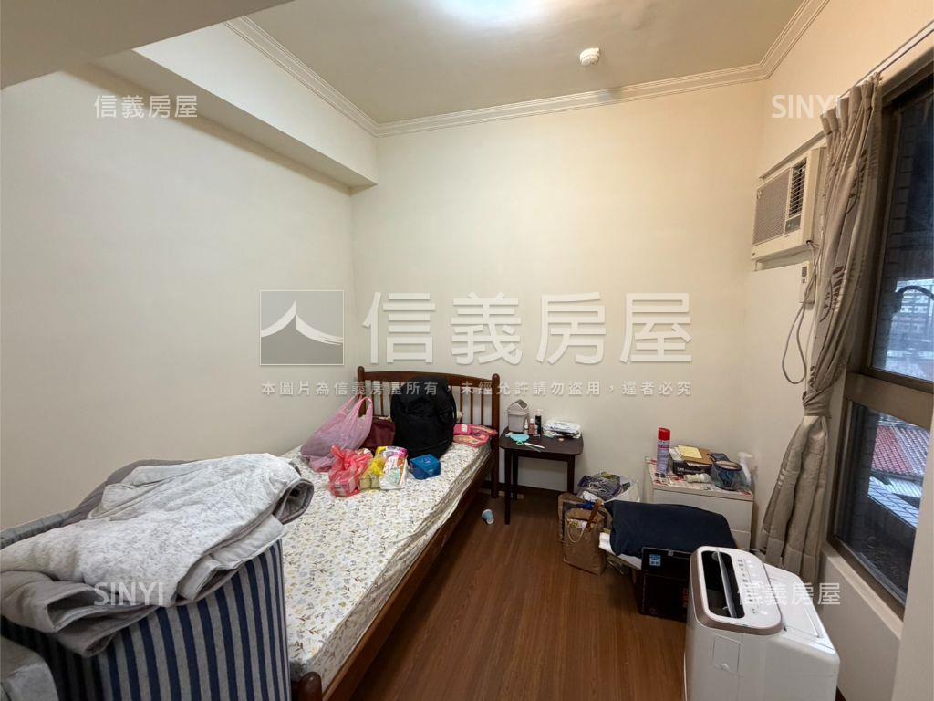 琉森公園明亮兩房房屋室內格局與周邊環境
