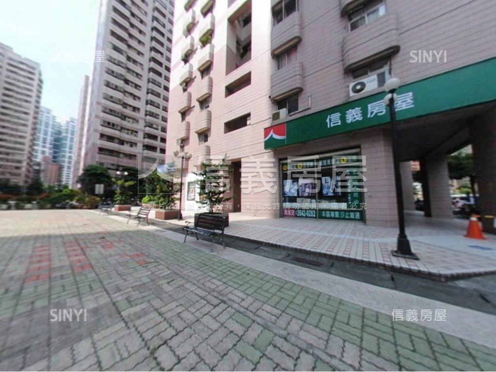 皇家天下三房車位明亮美屋房屋室內格局與周邊環境