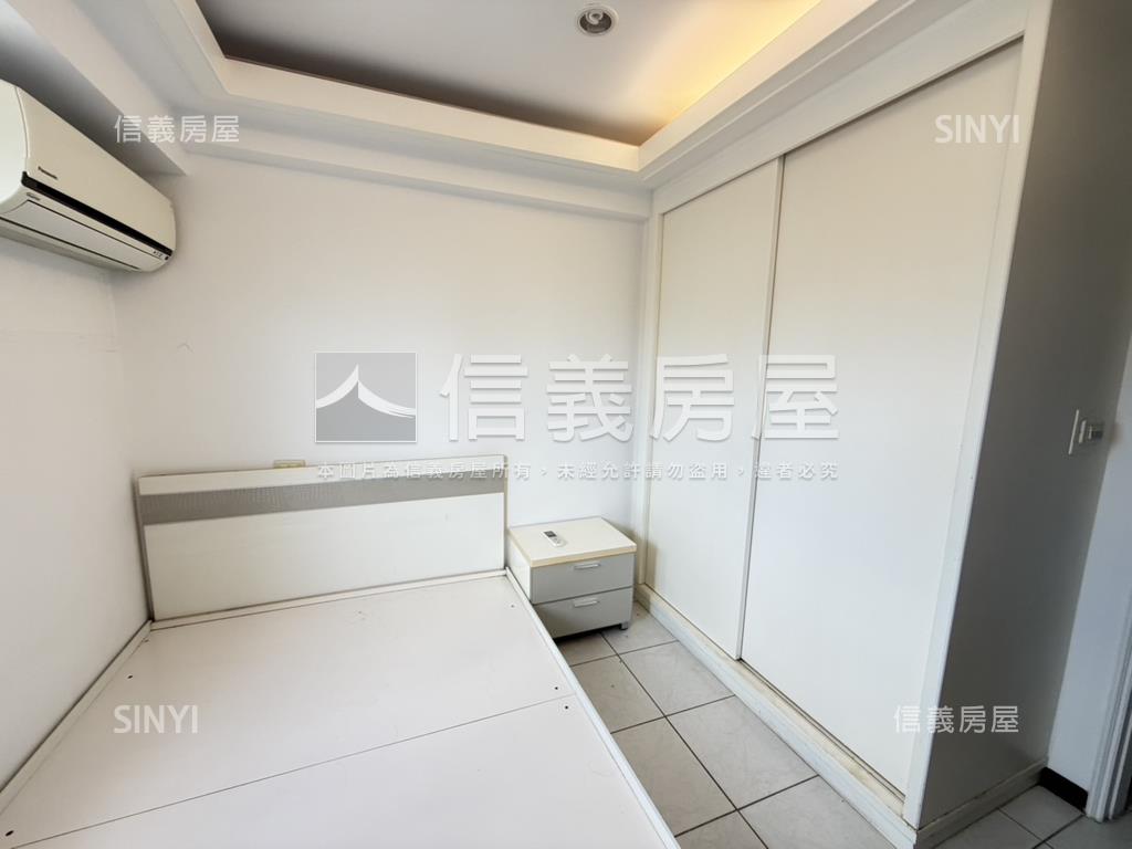 近捷運電梯兩房有景觀房屋室內格局與周邊環境
