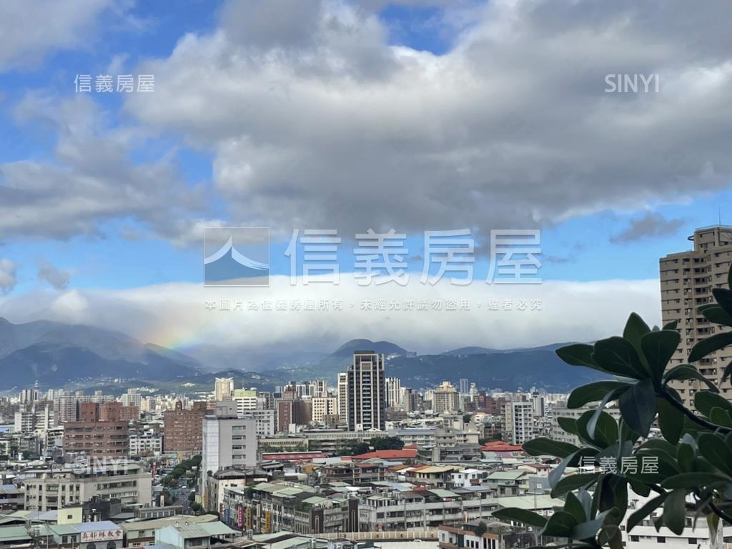 雙捷金鑽山景宅房屋室內格局與周邊環境