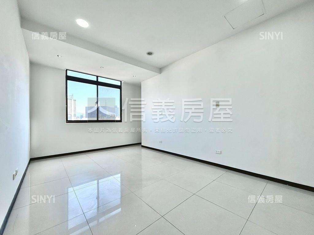 豐邑生活三房車位房屋室內格局與周邊環境