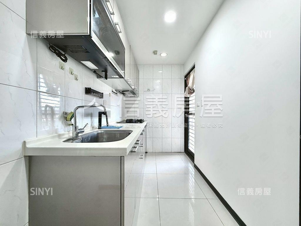 豐邑生活三房車位房屋室內格局與周邊環境