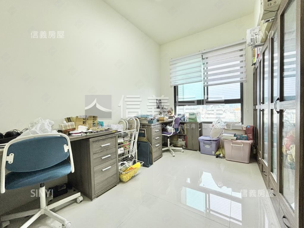 大河戀面河岸四房平車房屋室內格局與周邊環境