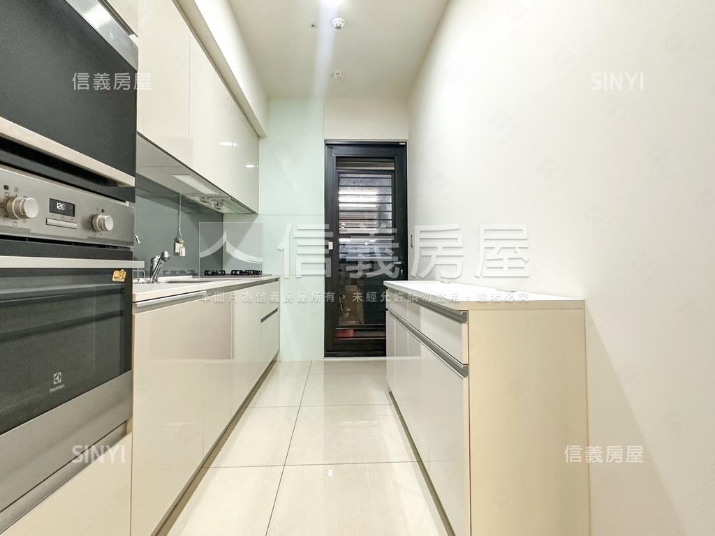 鼎宇森風景高雅裝潢豪邸房屋室內格局與周邊環境