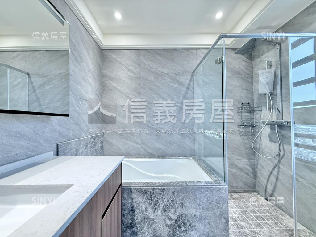 七期Ｖ市政頂樓視野美３房房屋室內格局與周邊環境