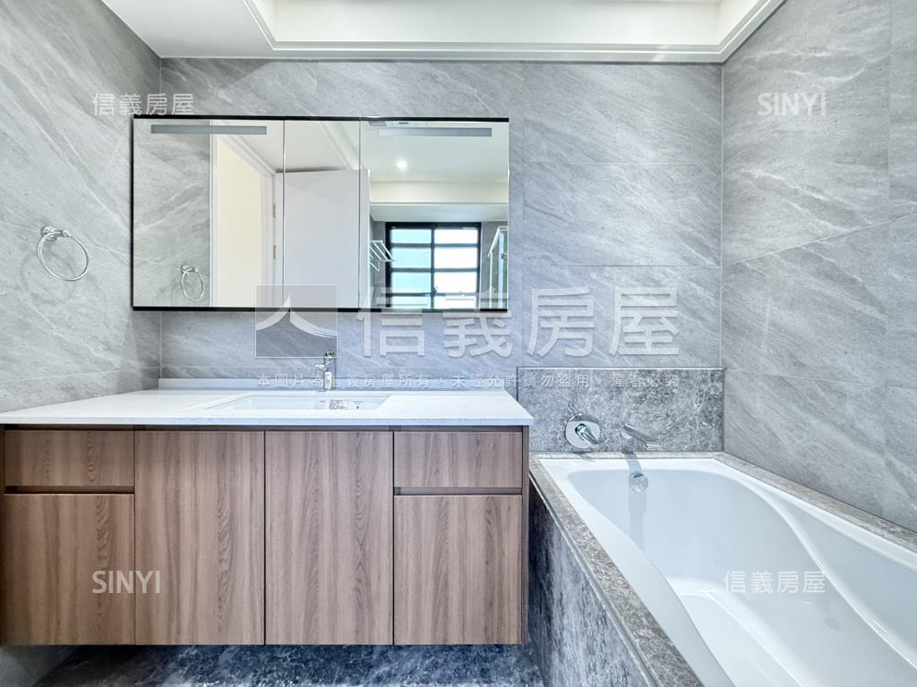 七期Ｖ市政頂樓視野美３房房屋室內格局與周邊環境