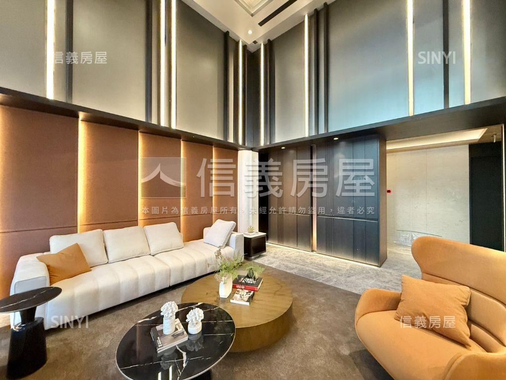 七期Ｖ市政頂樓視野美３房房屋室內格局與周邊環境