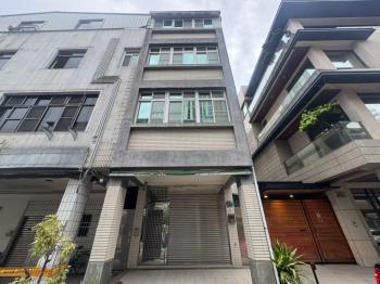 雄女光復一街獨棟騎樓透天