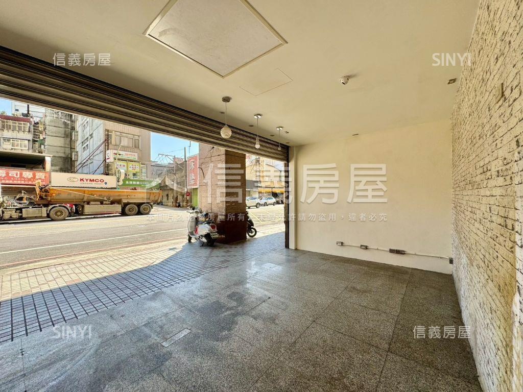 近中山國小黃金店面房屋室內格局與周邊環境