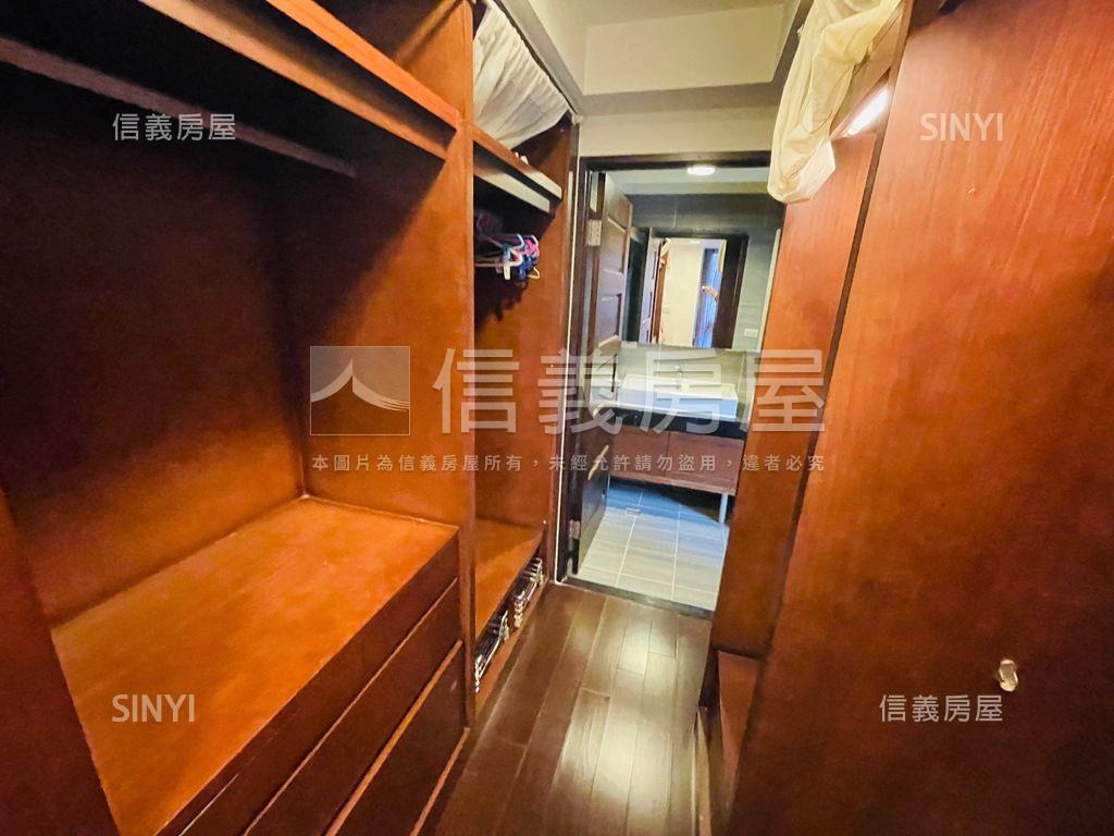 高質感富人區大三房坡車房屋室內格局與周邊環境