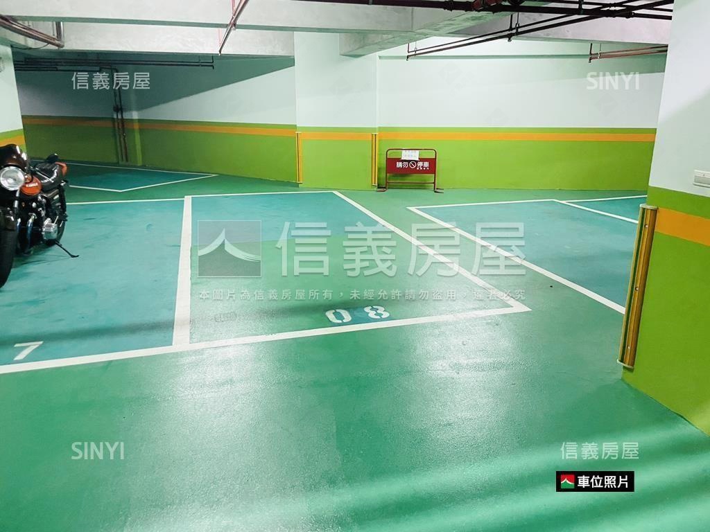 高質感富人區大三房坡車房屋室內格局與周邊環境