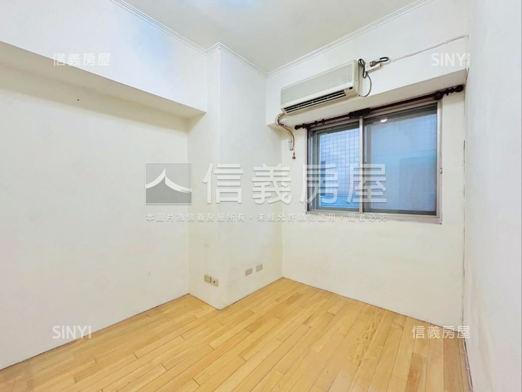 冠倫Ｇ棟３房平車房屋室內格局與周邊環境