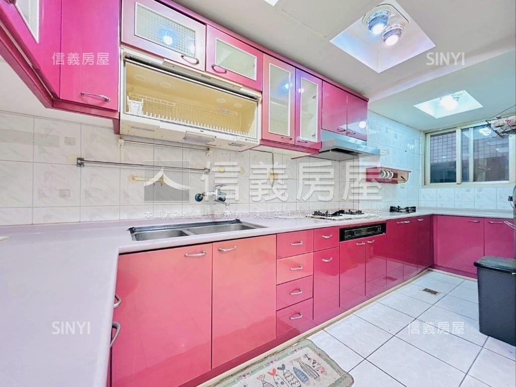 冠倫Ｇ棟３房平車房屋室內格局與周邊環境