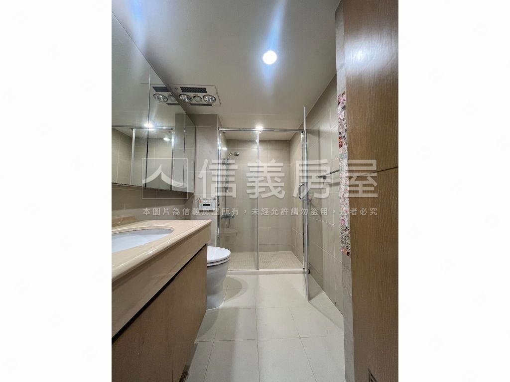稀有朝南羅馬假期房屋室內格局與周邊環境