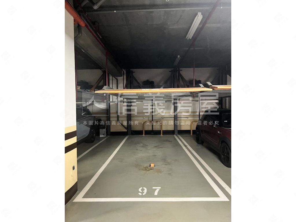 稀有朝南羅馬假期房屋室內格局與周邊環境
