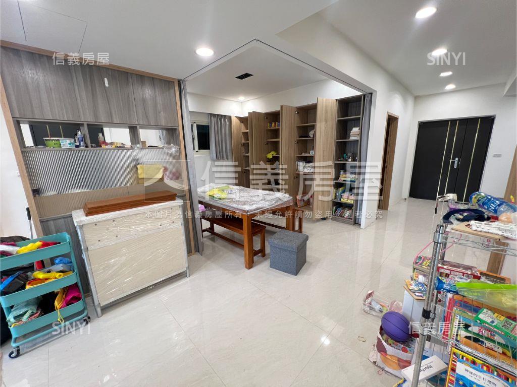 白雲山莊精品裝潢美屋房屋室內格局與周邊環境