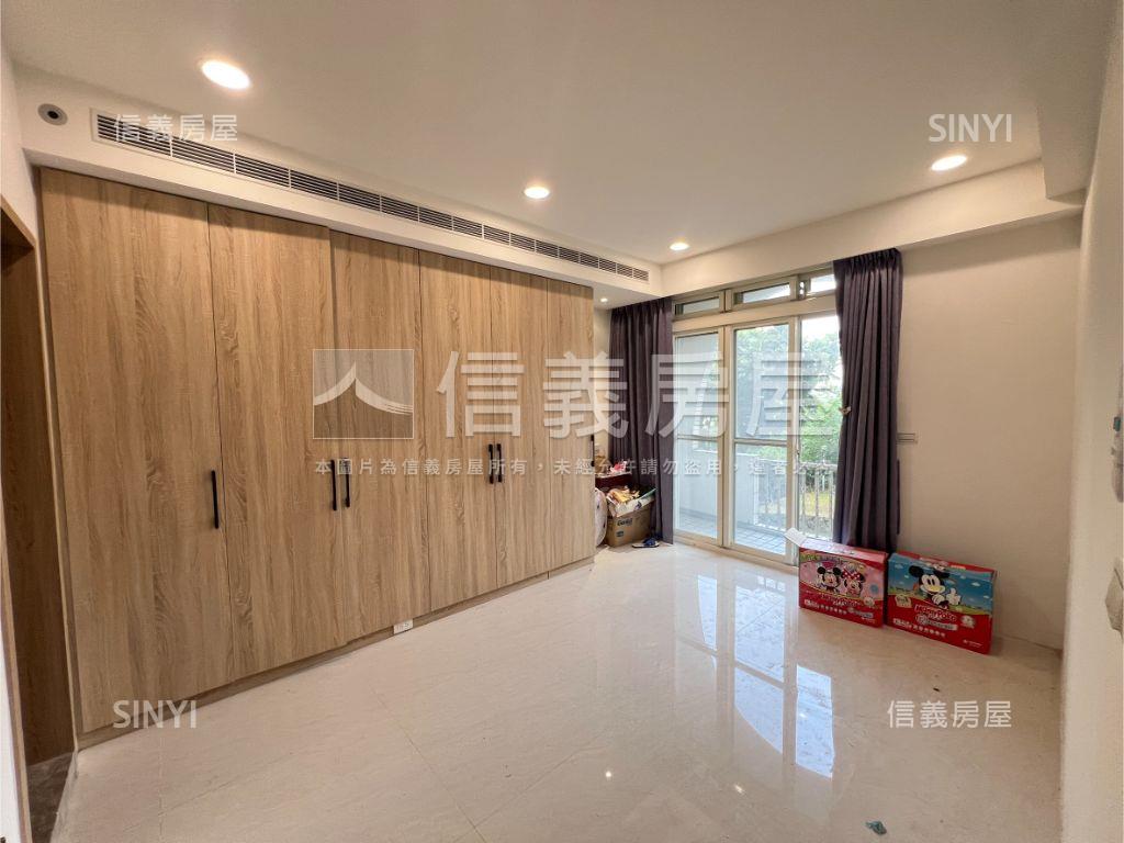 白雲山莊精品裝潢美屋房屋室內格局與周邊環境