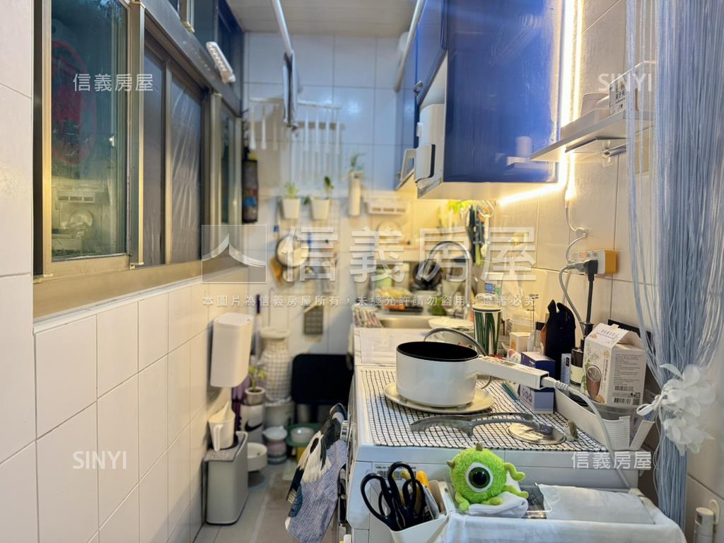 市府捷運低總價首選房屋室內格局與周邊環境