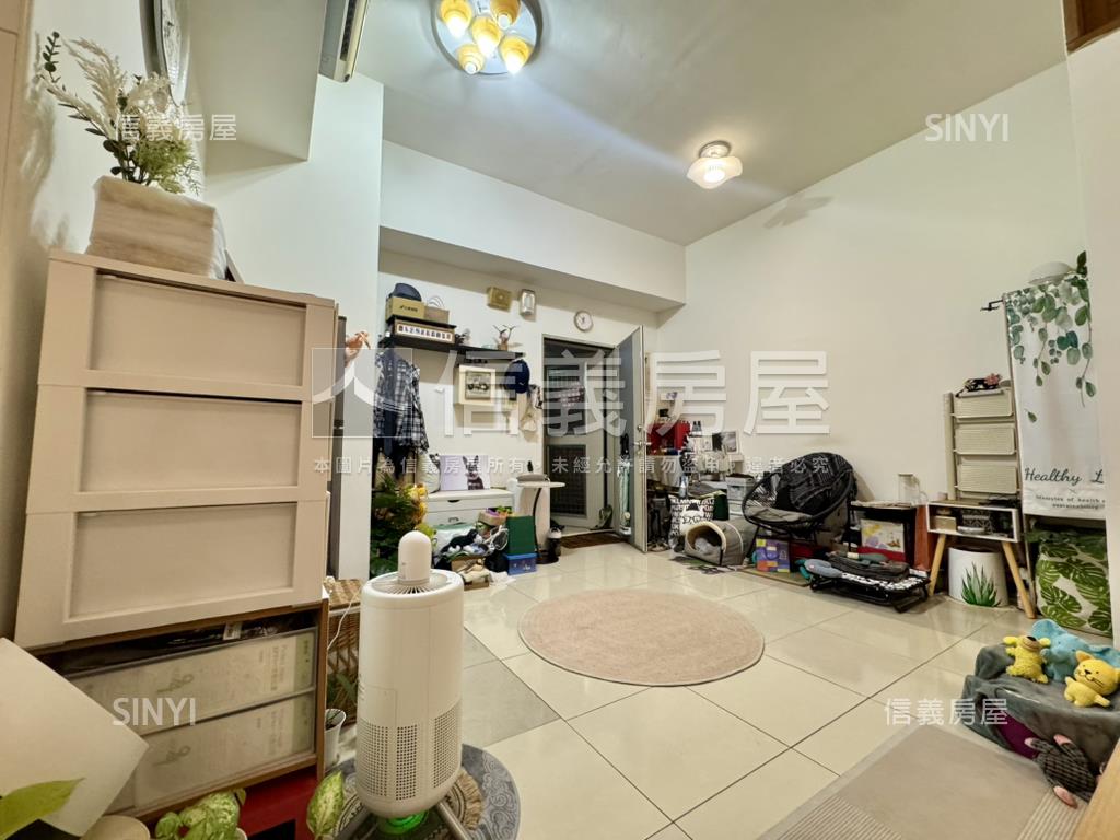 市府捷運低總價首選房屋室內格局與周邊環境