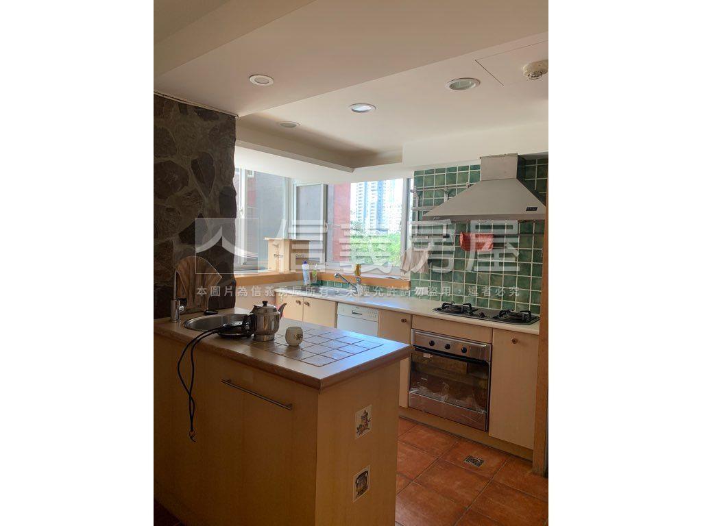 專任龍門金華安森住家電梯房屋室內格局與周邊環境