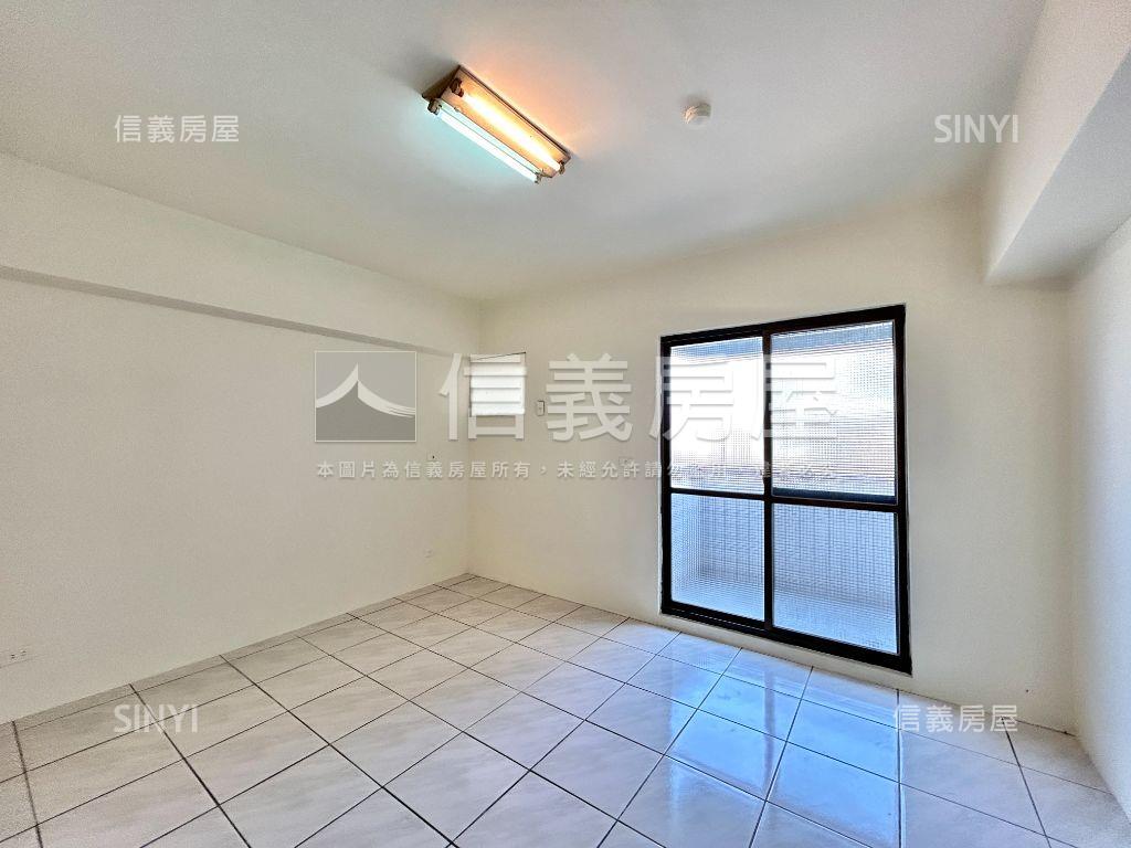 近五權車站首購三房房屋室內格局與周邊環境