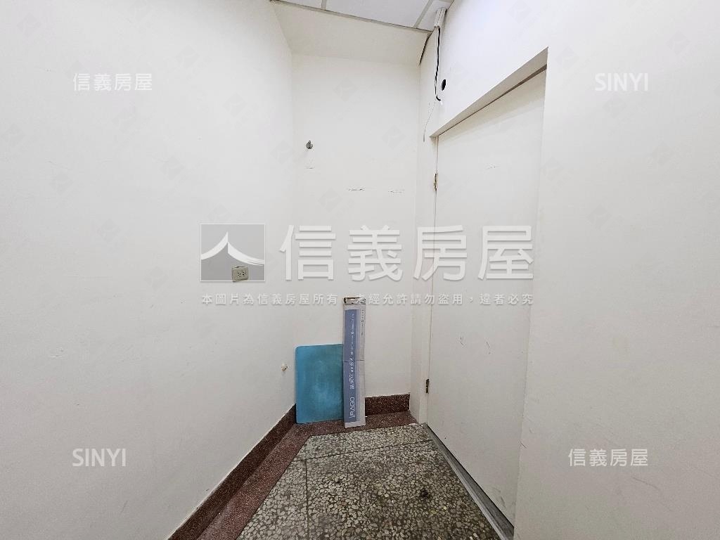 正文心南路店套房屋室內格局與周邊環境