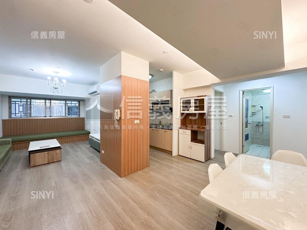 巨蛋誠品四房平車房屋室內格局與周邊環境