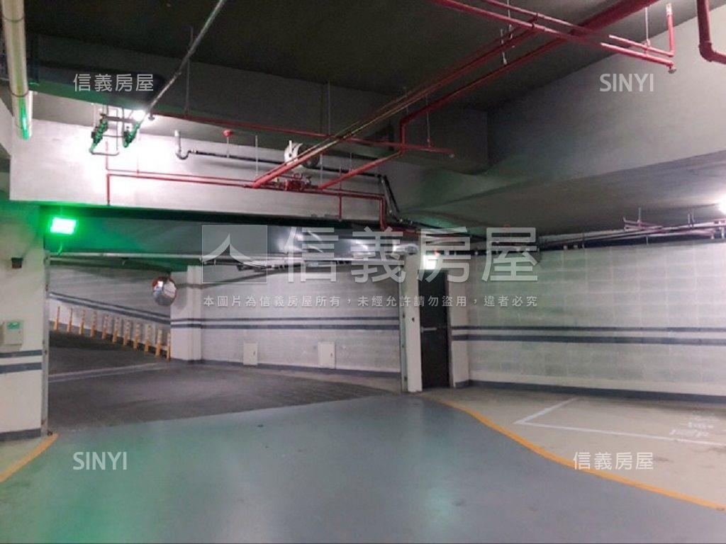 ★冠東城－Ｂ３車位房屋室內格局與周邊環境