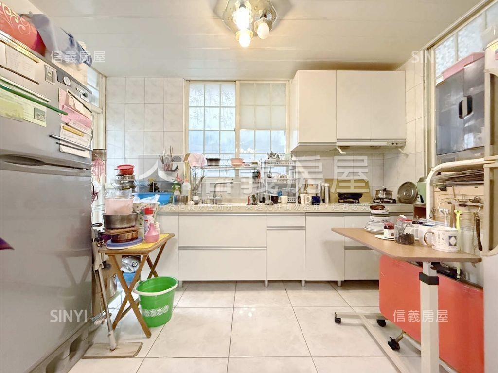研究苑邊間美屋房屋室內格局與周邊環境