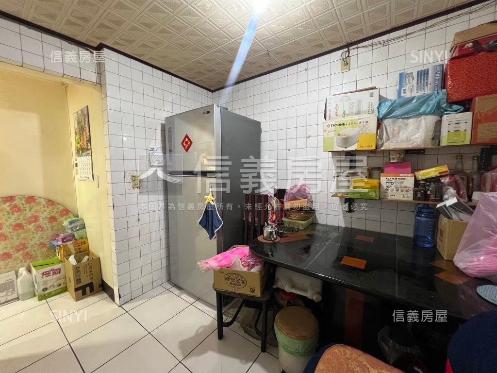 近復興崗捷運便利生活三房房屋室內格局與周邊環境