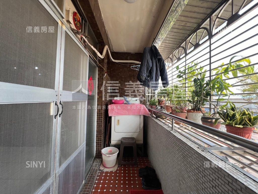 近復興崗捷運便利生活三房房屋室內格局與周邊環境